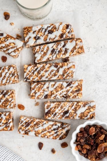 Oatmeal Raisin Protein Bars